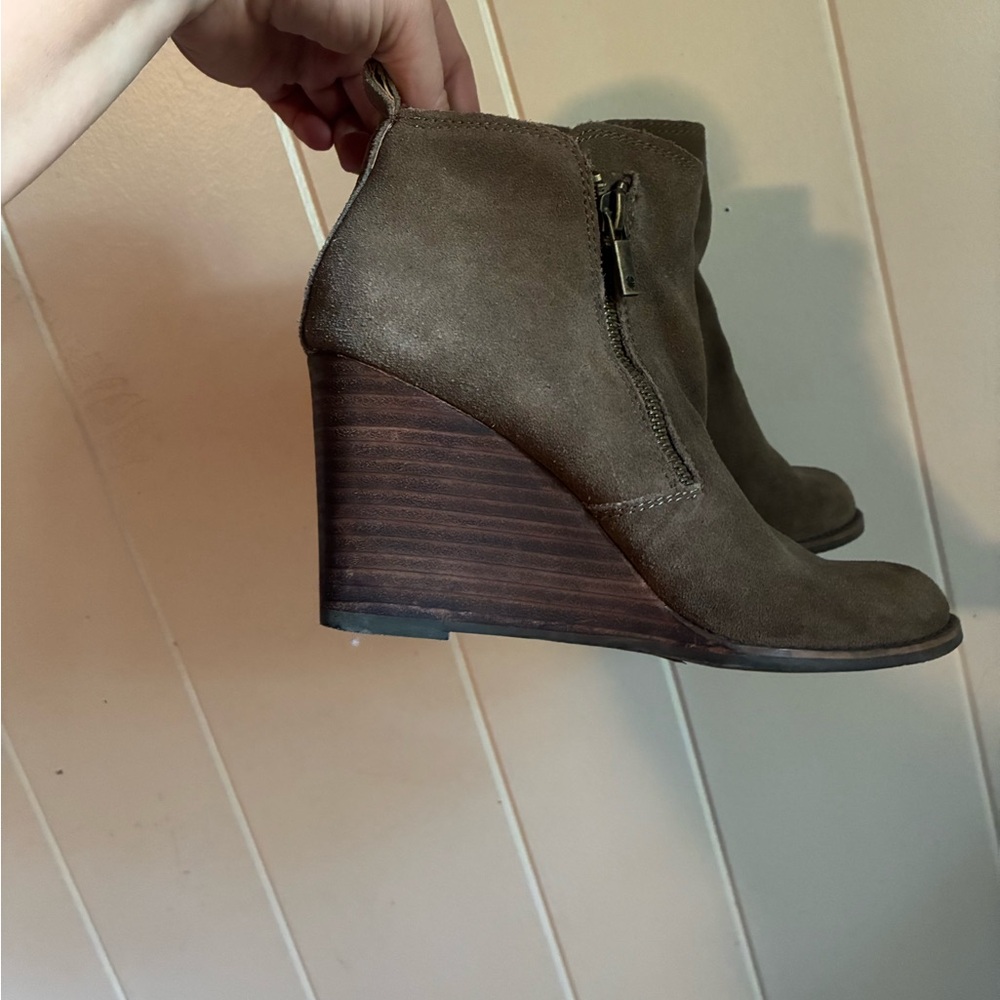 Lucky Brand Suede Wedges